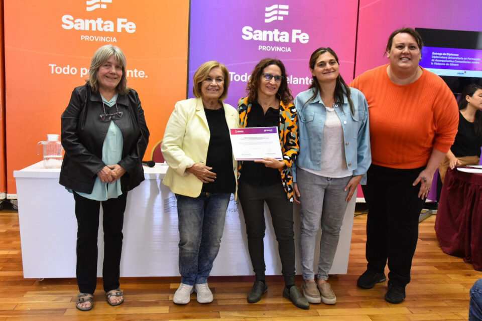 Santa Fe cuenta con nuevas Acompañantes Comunitarias contra la violencia de género
