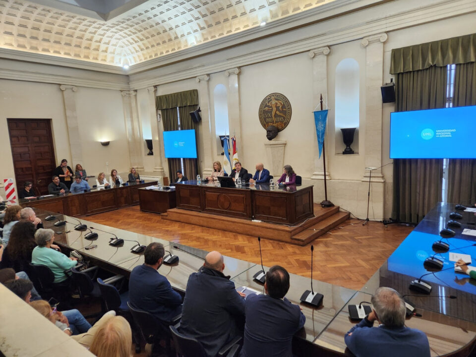 Proyectos de Ciencia y Tecnología en Red: 12 iniciativas recibieron sus certificaciones de adjudicación