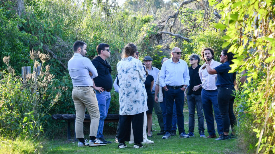 Ambiente: una comitiva internacional recorrió el avance de las obras en La Esmeralda y visitó el Parque provincial Cayastá