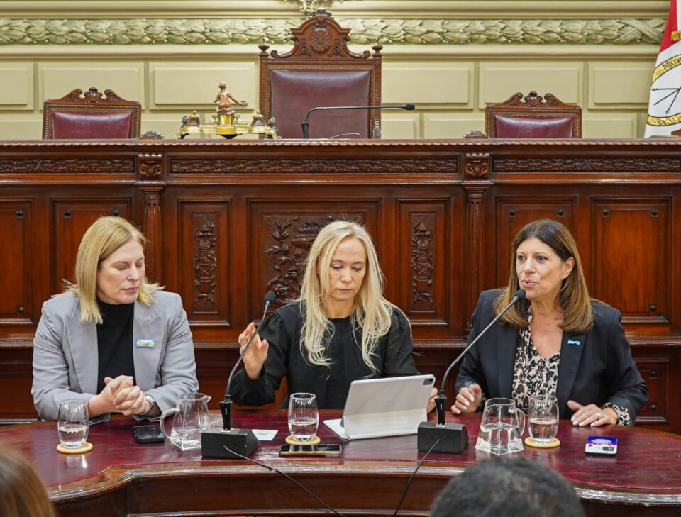 Clara García: “El trabajo conjunto de los tres poderes del Estado permitió bajar el delito en Santa Fe”