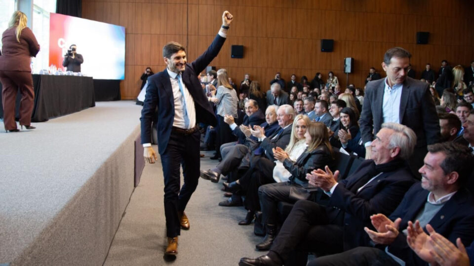 Pullaro sobre la Convención Constituyente: “Queremos una Constitución moderna que termine con los privilegios”