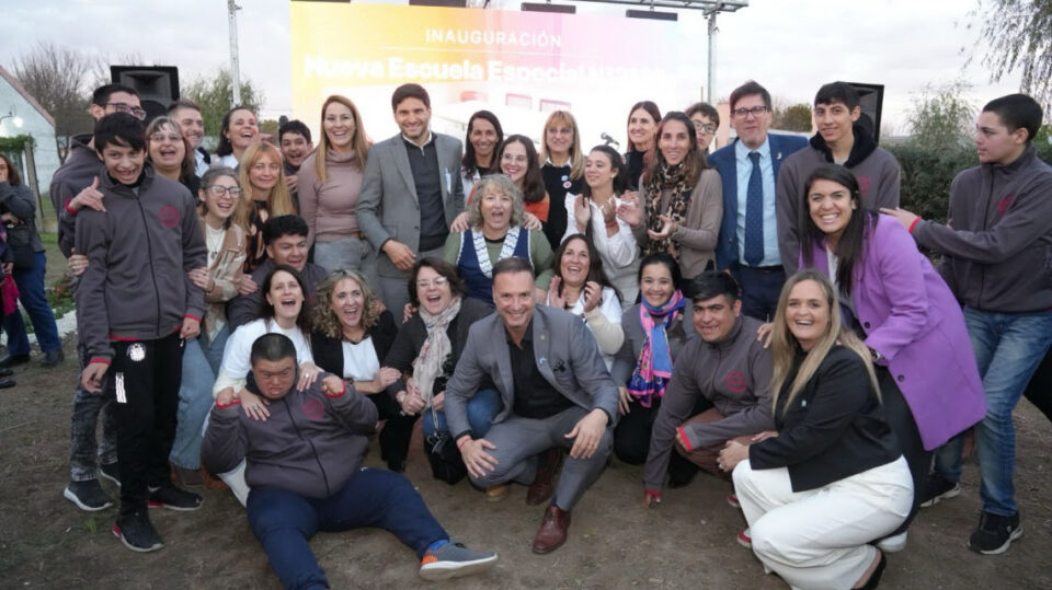 En Arequito, Pullaro inauguró el edificio de la Escuela de Educación Especial N° 2122