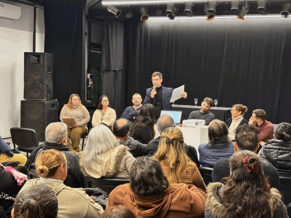 Obras y planificación: el intendente se reunió con referentes barriales