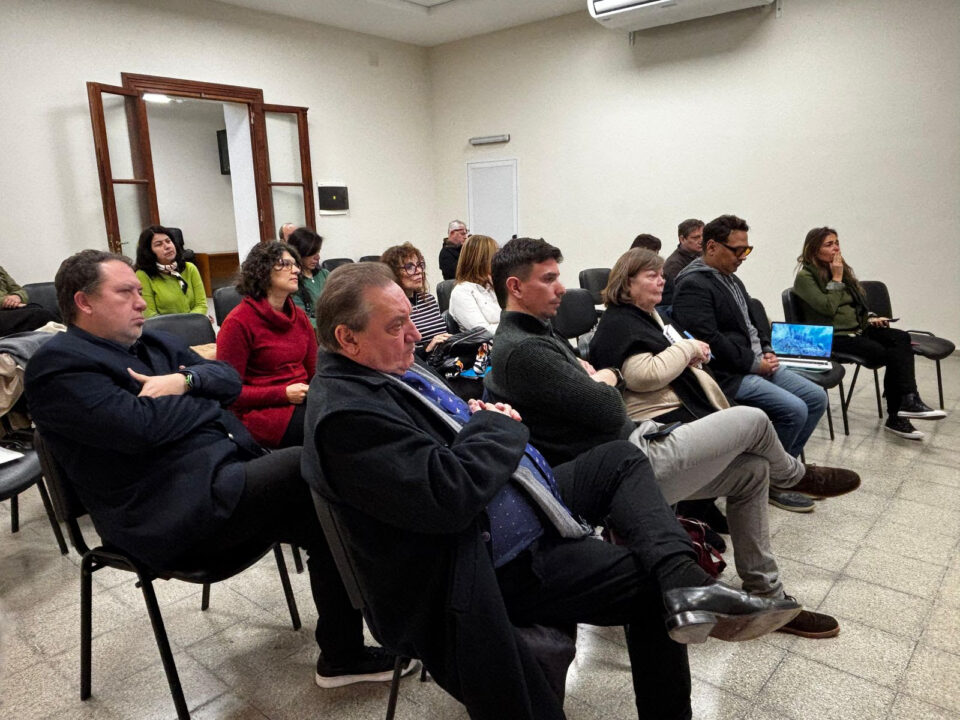 Provincia llevó adelante una jornada sobre Tecnología y Salud Mental en el trabajo