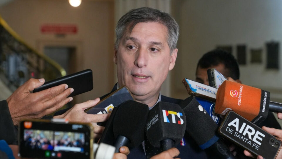 El ministro de Economía anunció que este viernes 20 estará disponible el medio aguinaldo