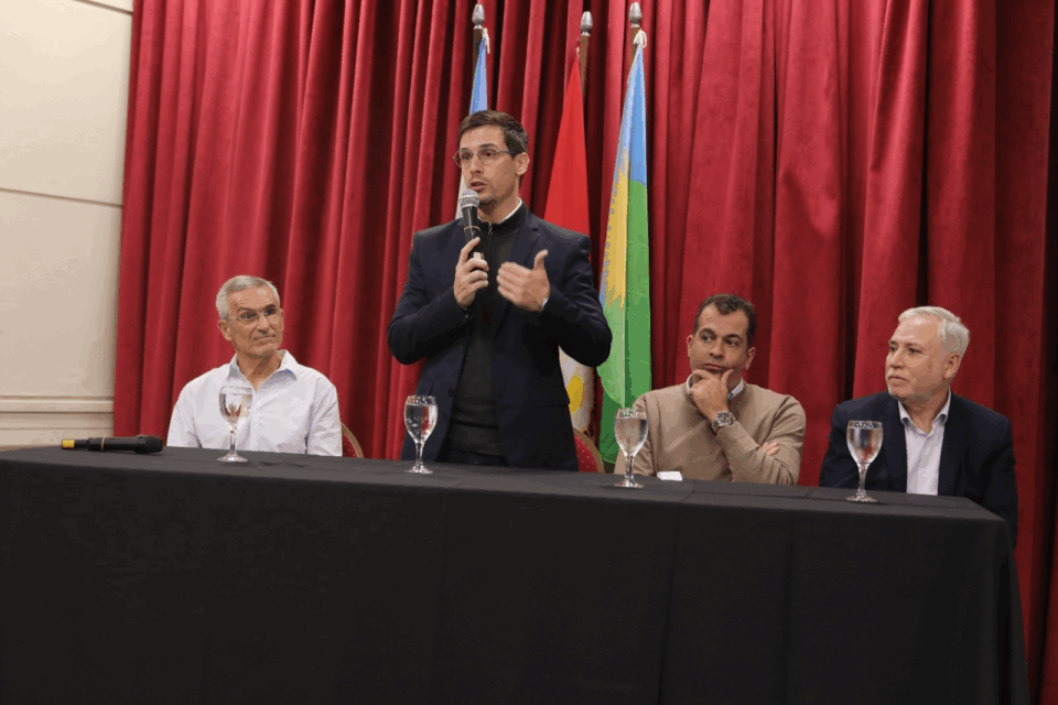 «El trabajo conjunto con la provincia es clave para avanzar en obras estratégicas»