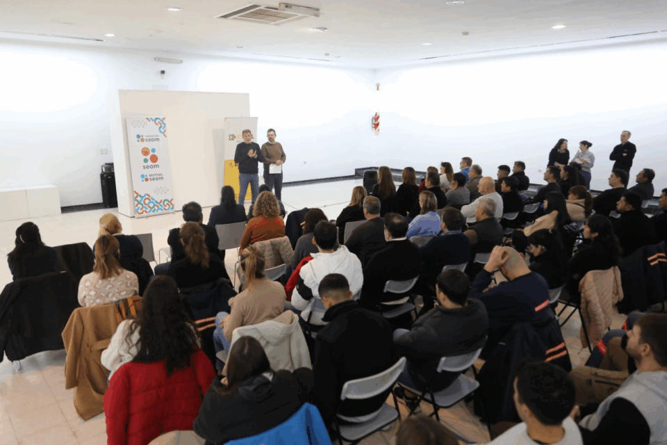 Más de 60 agentes completaron su formación en mandos medios