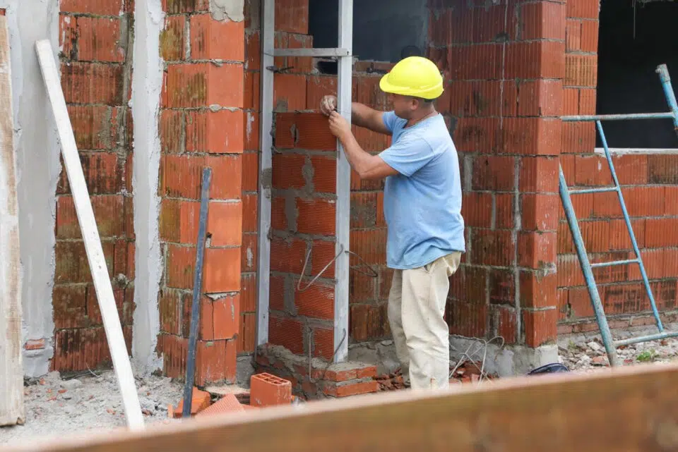 Acuerdo Santa Fe: 10% de descuento y cuotas sin interés para materiales de construcción