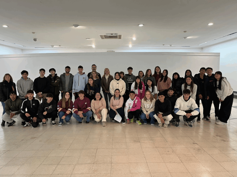 Encuentro con Centros de Estudiantes para sumar miradas a los JADAR 2025