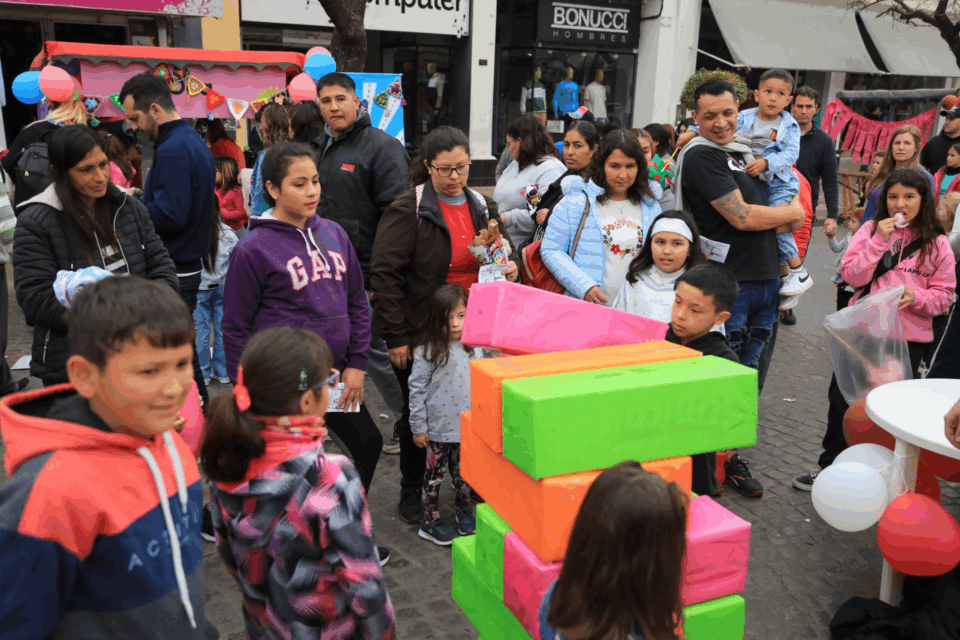 Rafaela se prepara para celebrar el Día del Niño
