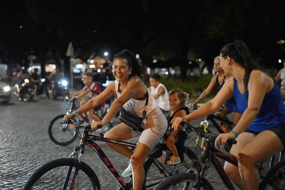 Bicicleteada primaveral por las calles de Rafaela