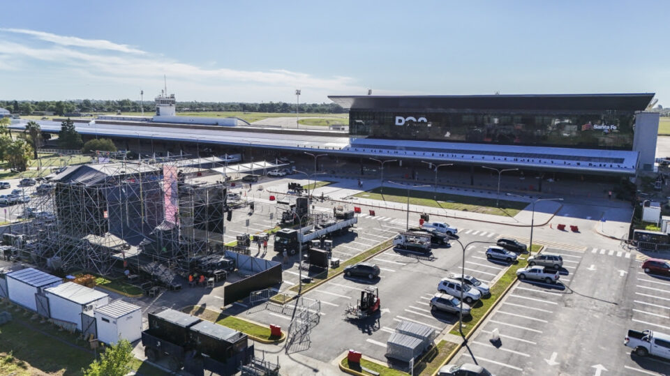Llegó el día: Provincia inaugura la nueva pista del Aeropuerto de Rosario con música en vivo, sorteos de pasajes internacionales y visitas guiadas