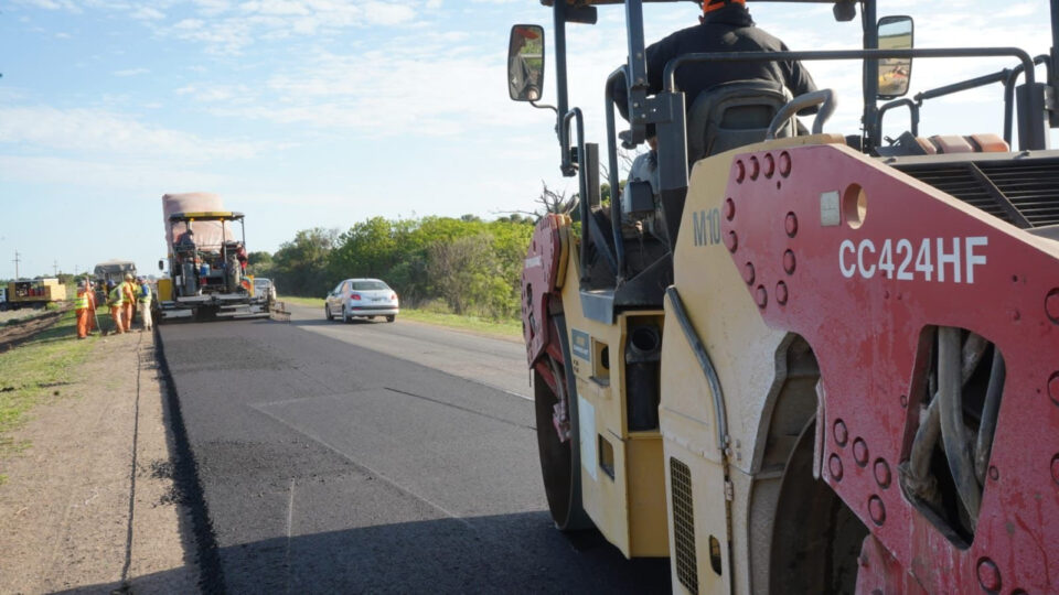 Con más de 50 % de avance, Provincia continúa con la repavimentación de las rutas 23 y 39