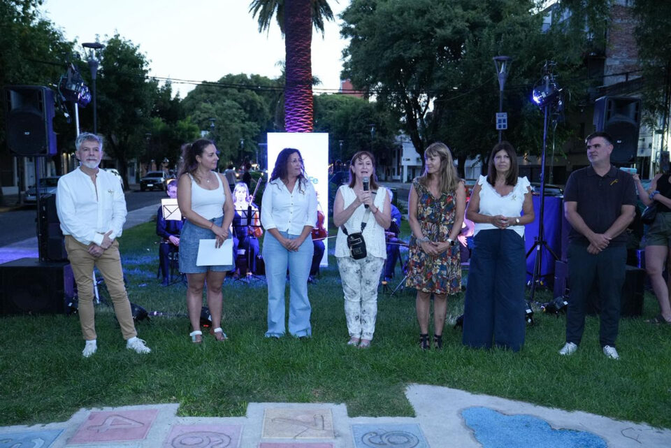 Provincia lanzó un concurso de escultura para promover la prevención del cáncer en Rosario