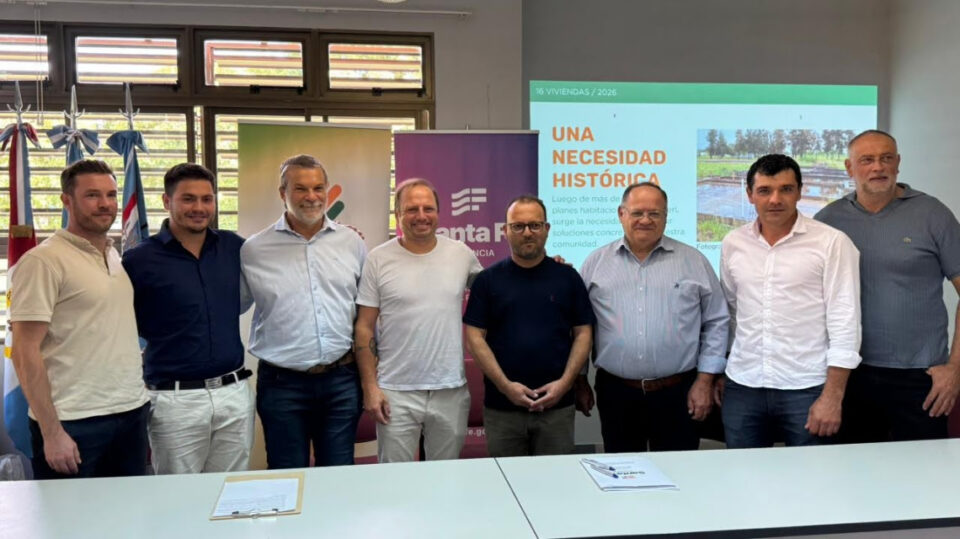 Provincia continúa recuperando obras abandonadas por Nación y reactivó 16 viviendas en Lanteri