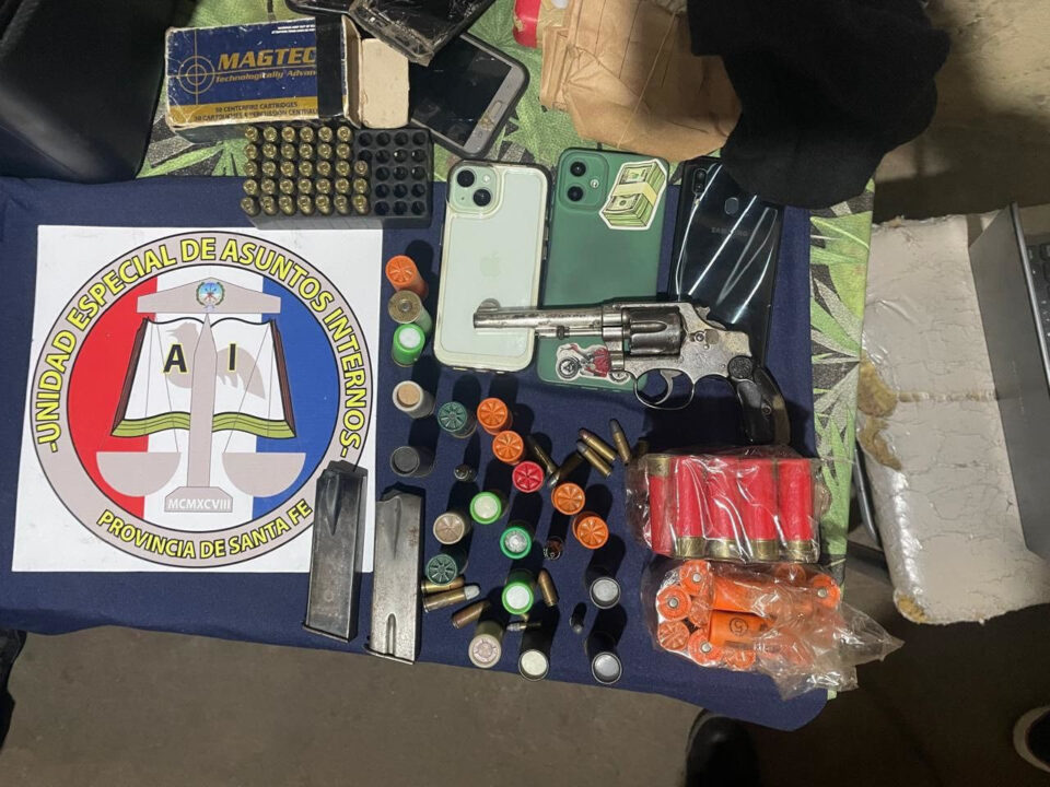 Empalme Villa Constitución: múltiples allanamientos, detenidos, secuestro de armas y estupefacientes