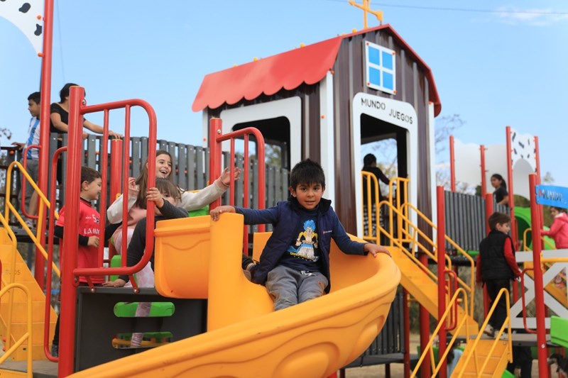 Inversión en espacios públicos: nuevas obras para mejorar plazas en Rafaela