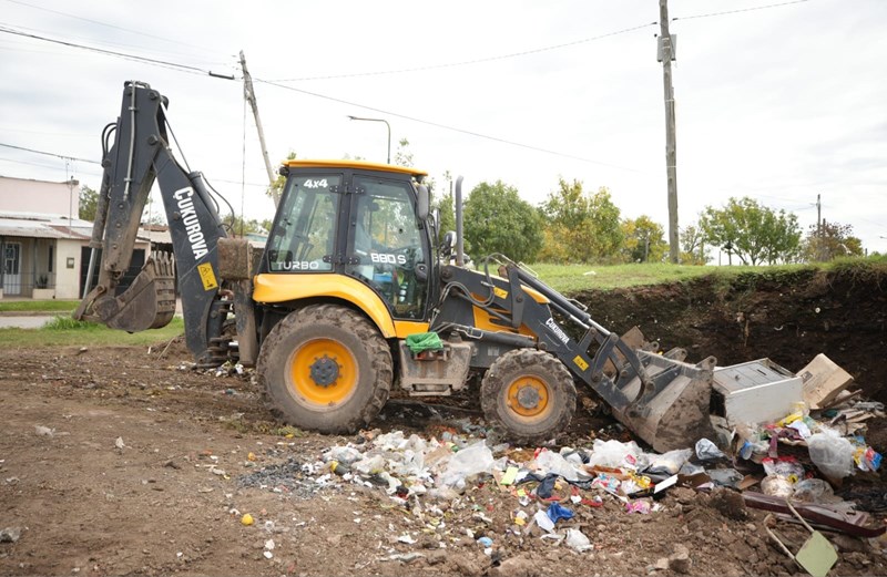 «Vamos a actuar en cada uno de estos lugares para eliminar los microbasurales»