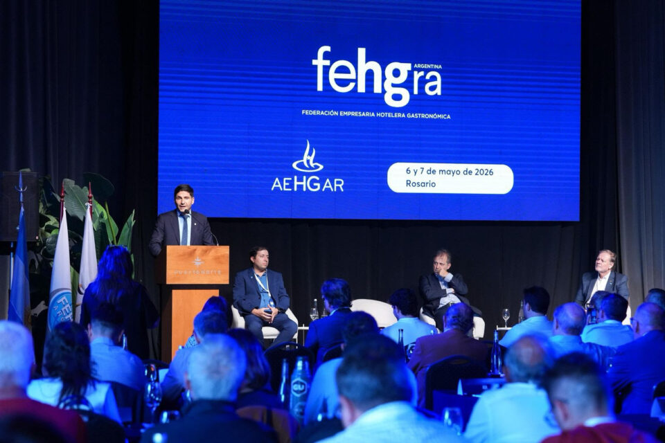 Pullaro recibió un reconocimiento de la hotelería nacional por el plan de seguridad que transformó Rosario