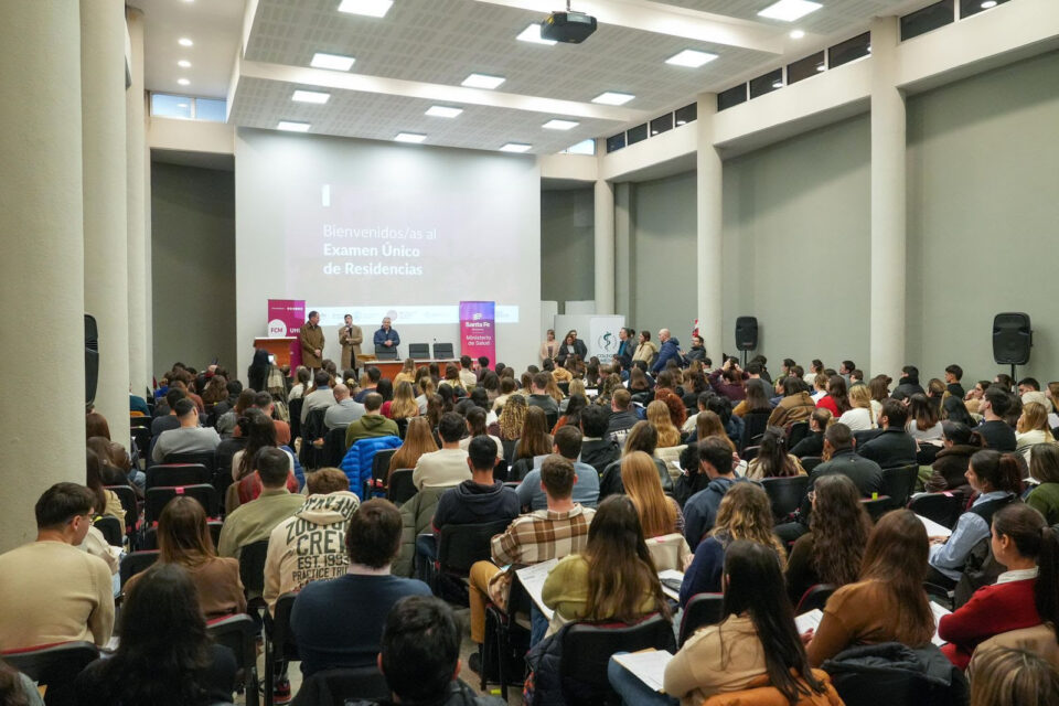 El Gobierno de Santa Fe coordinó con éxito el examen de Residencias en Salud ante el retiro nacional