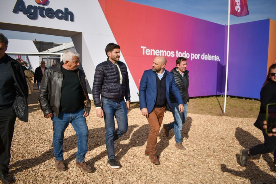 Agroactiva: Pullaro anuncia más de $ 100.000 millones para impulsar la producción y un paquete de alivio fiscal