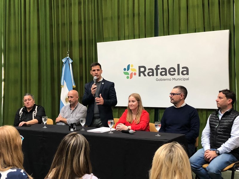 Municipio y Provincia firmaron convenio para programas destinados a adultos mayores