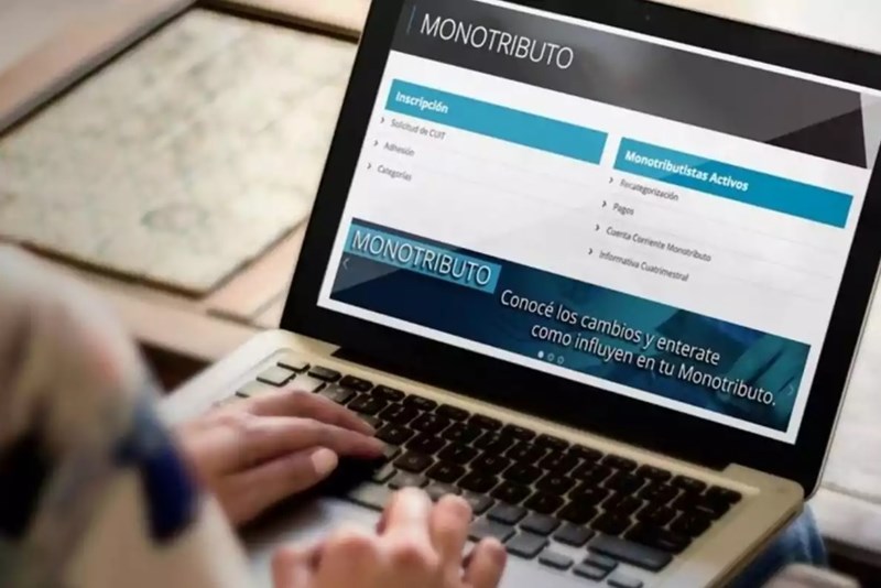 «Empleo Cerca» llega al barrio Italia con asesoramiento sobre Monotributo y Jubilaciones
