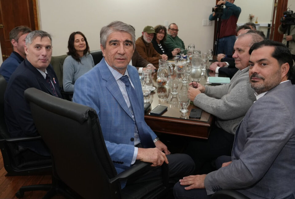 Provincia y gremios de la administración central acordaron pasar a cuarto intermedio para avanzar en el diálogo de la política salarial