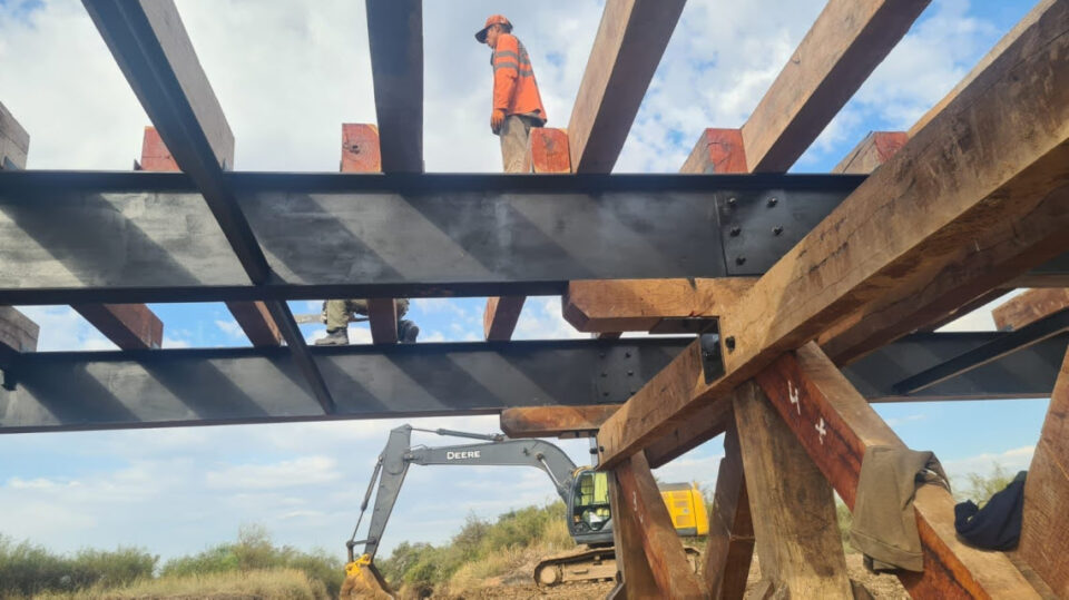 El gobierno de Pullaro acelera la recuperación de puentes centenarios y avanza con una obra clave en La Pelada
