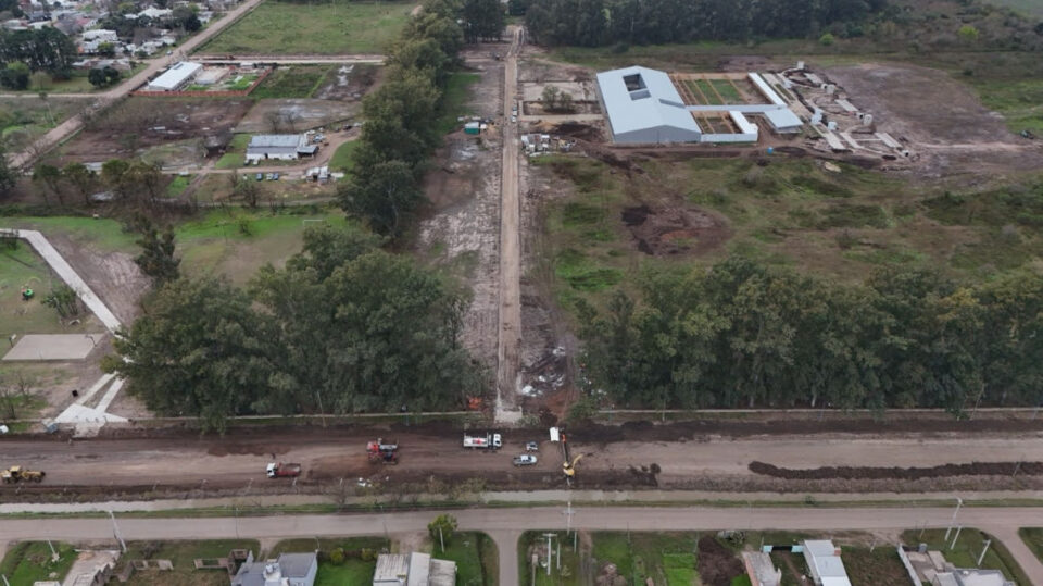 El Gobierno de Pullaro impulsa una obra clave para mejorar y ampliar la red de agua potable en Recreo