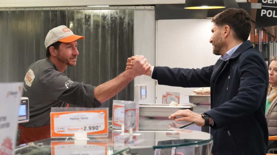 Acuerdo Santa Fe: Pullaro presentó una nueva etapa del programa que ofrece cinco cortes de cerdo a $ 7.900 el kilo
