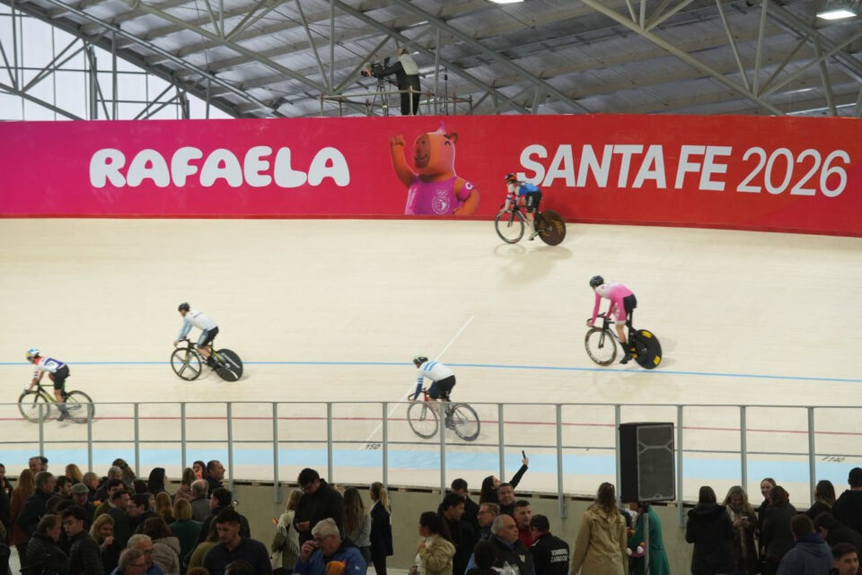 Histórico: Pullaro inauguró el Invencible Velódromo que será sede de los Juegos Suramericanos 2026