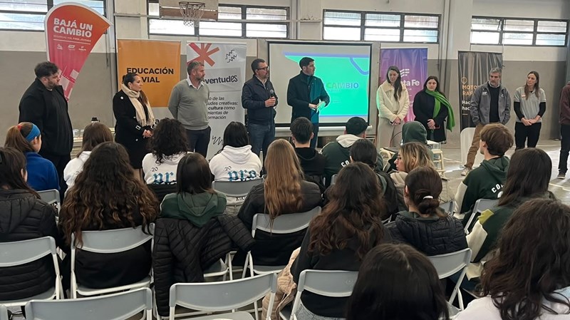 «Bajá Un Cambio»: Municipio y Provincia trabajan en la formación de conductores responsables