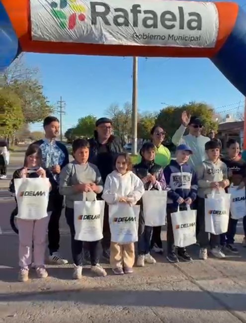 «Ciclismo en los Barrios» reunió a 50 chicos en barrio Amancay