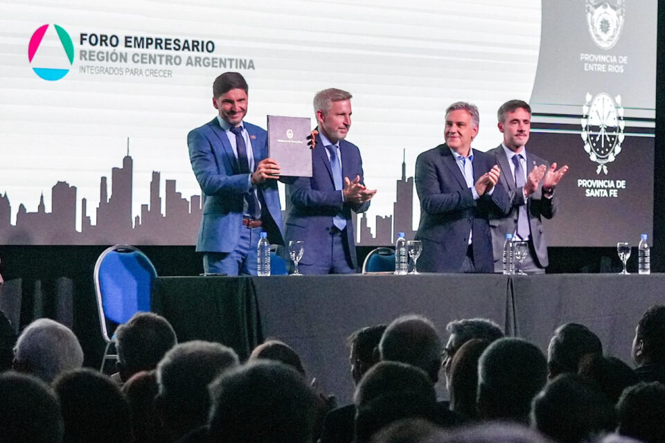 Pullaro propuso que “Argentina se parezca mucho más a la Región Centro” para lograr crecimiento económico y generación de empleo