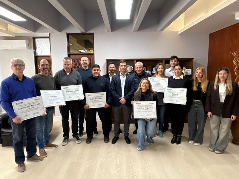 Viotti presentó los resultados de «Mi Barrio Recicla» y remarcó la importancia de que los vecinos tomen conciencia